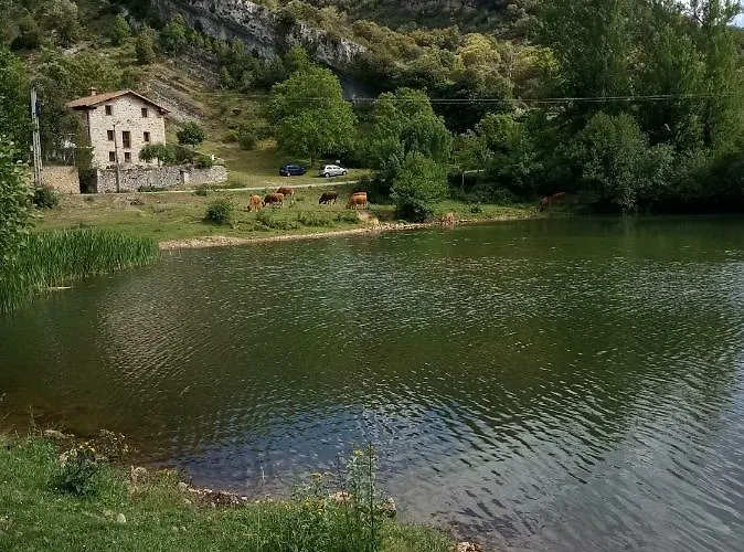 La Casa Del Valle Nocleg ze śniadaniem